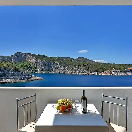 By The Sea Cove Pokrivenik, Hvar - 5231 Apartamento *